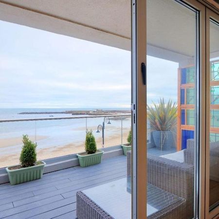 Largigi Offering Two Amazing Panoramic Sea Front Apartments Lyme Regis Esterno foto